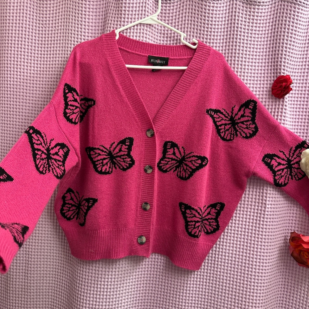 Pinky Butterfly Sweater